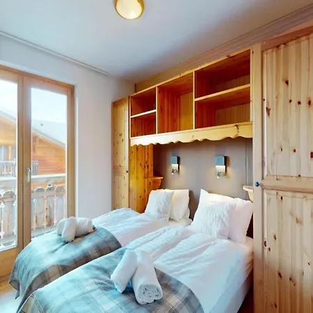 Appealing With Balcony شقة *