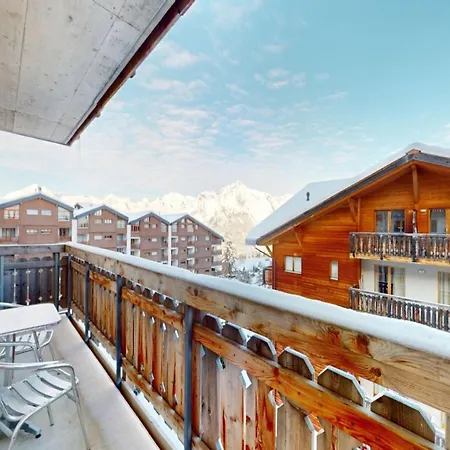 Appealing With Balcony Apartament *